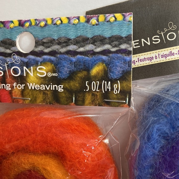 Dimensions FeltWorks Roving Wool Felt Needle Felting Blue Orange Purple Green - Picture 7 of 13